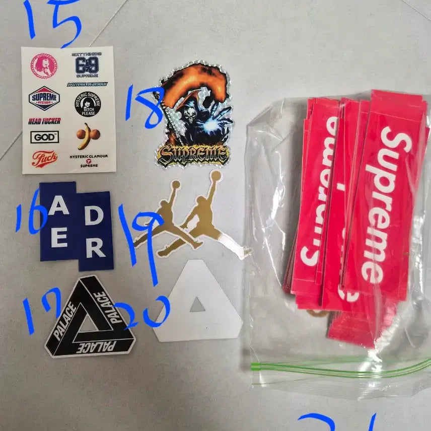 [BUNJANG] Supreme Sticker Rare Set / 슈프림 스티커 레어,희귀 팝니다(정품