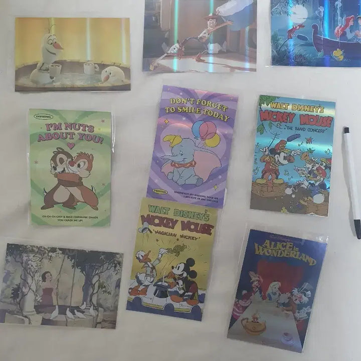 [BUNJANG] Disney Animation Hologram Postcard 27-Piece Set / 디즈니 애니메이션 홀로그램 엽서 27종 세트