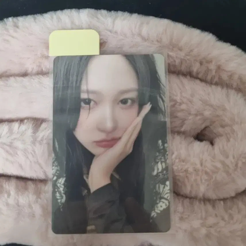 [BUNJANG] IVE Gaeul Photocard / 공굿덤 2개) 아이브 가을 포카!