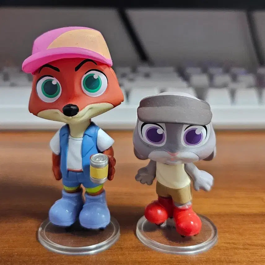 [BUNJANG] MINISO Zootopia Disguise Partner Nick &amp; Judy Set / 미니소 주토피아 변장 파트너 닉 &amp; 주디 세트