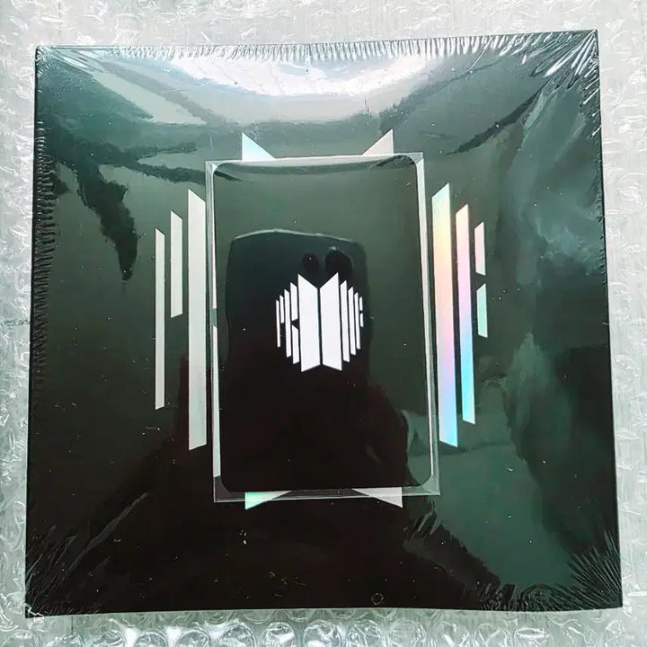 [BUNJANG] BTS Bangtan Boys Bundle Set: Beyond the Stage Photobook, Proof Album, Jungkook Photocard, BT21 Cooky Mousepad, Phone Grip Tok / 방탄소년단 BTS 포토북 BEYOND THE STAGE +프루프 정국 파스테 + 폰그립톡 + BT21