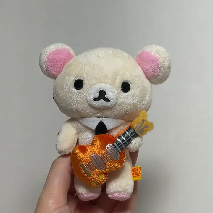 [BUNJANG] Korilakkuma Tower Records Collaboration Guitar Keyring Plush Doll / 코리락쿠마 타워레코드 기타 키링 인형
