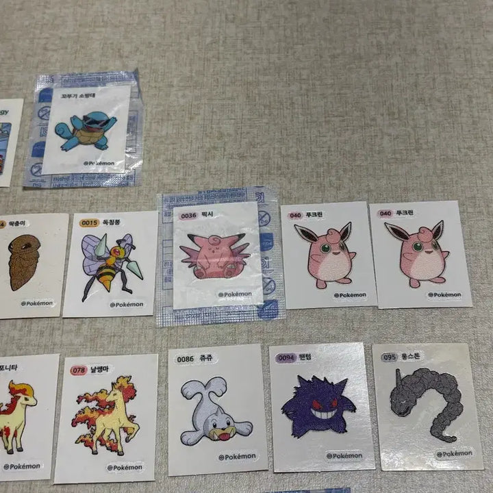 [BUNJANG] Pokemon Bread Stickers Bundle Set / 포켓몬빵 띠부띠부씰 꼬부기특공대 외 44개 일괄로 팝니다!