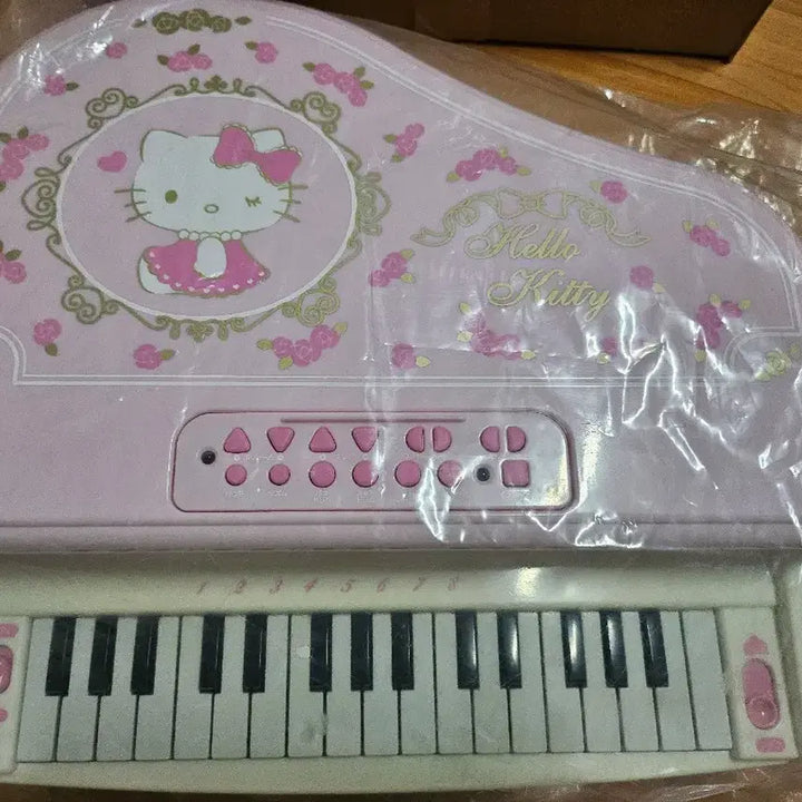 [BUNJANG] Classic Kitty Piano Toy / 고전 키티 피아노장난감 팝니다(작동o)