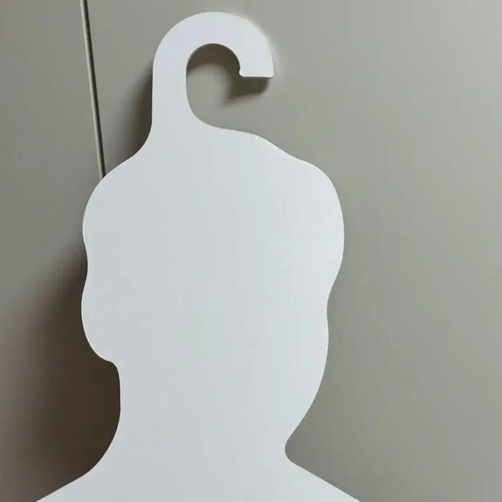 [BUNJANG] KumaYusi Signed Clothes Hanger / 구마유시 옷걸이 최종가