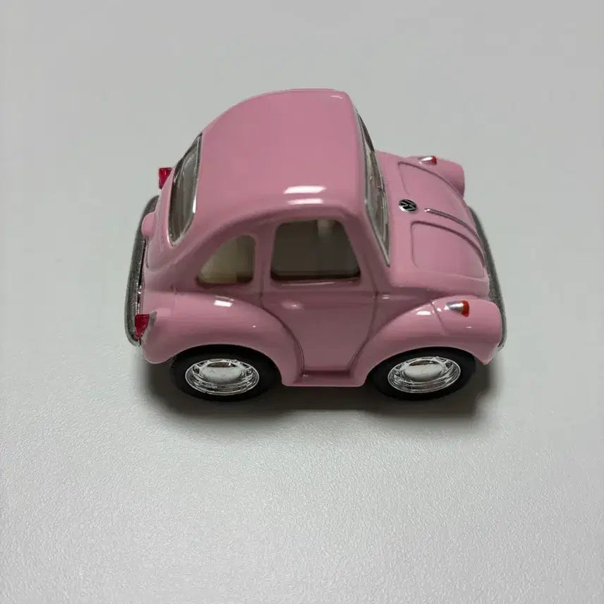 [BUNJANG] Volkswagen Beetle Pink Model Car / 폭스바겐 비틀 핑크색 모형 자동차
