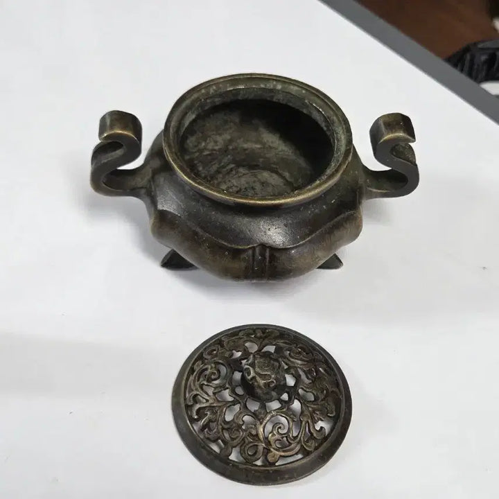 [BUNJANG] Antique Bronze Censer with Elegant Design / 고풍스러운 디자인이 돋보이는 적동 향로