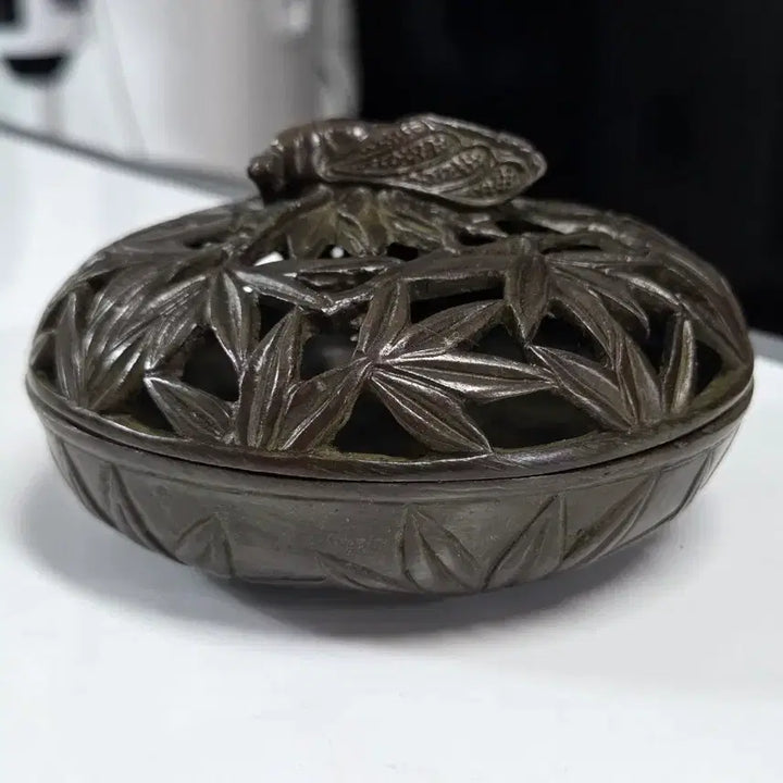 [BUNJANG] Antique Bamboo Cicada Incense Burner / 매력적인 빈티지 대나무 매미 향로