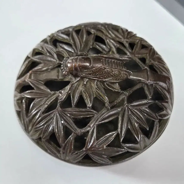 [BUNJANG] Antique Bamboo Cicada Incense Burner / 매력적인 빈티지 대나무 매미 향로