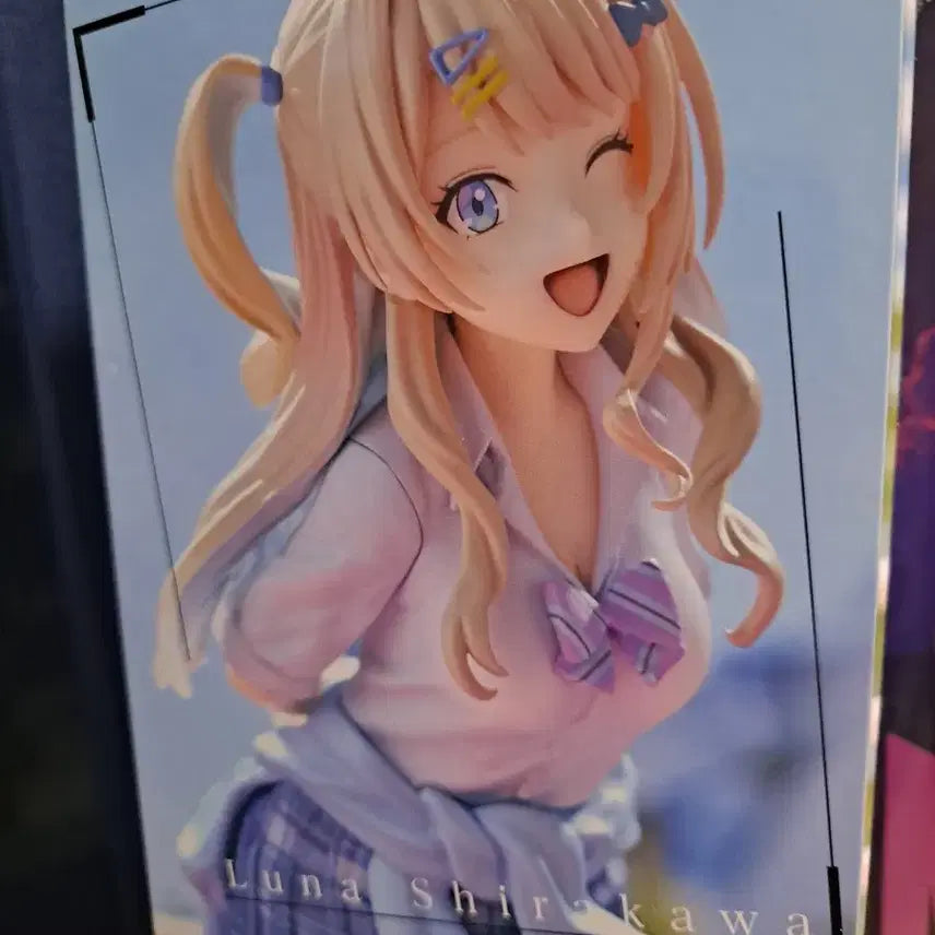 [BUNJANG] Shirakawa Luna Figure / 경많경없 시라카와 루나 피규어