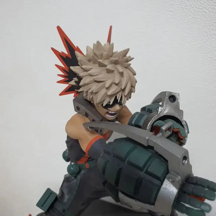 [BUNJANG] My Hero Academia Katsuki Bakugo Figure / 나히아 제일복권 바쿠고 피규어