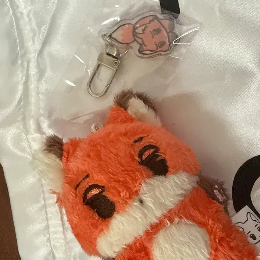 [BUNJANG] Fox Keychain and Dust Bag Set / 여우 직직이