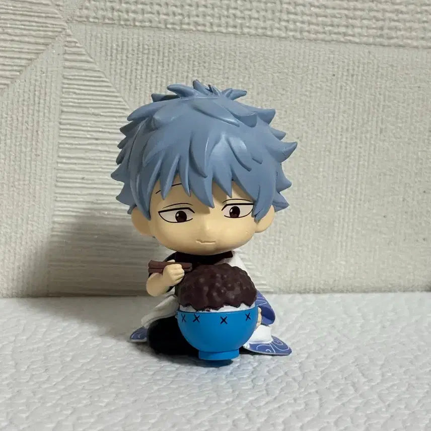 [BUNJANG] Gintama Sakata Gintoki Sofubi Figure &amp; Mogumogu Gacha Set / 은혼 소프누이 긴토키 시크릿 &amp; 모구모구 가챠 팥 긴토키