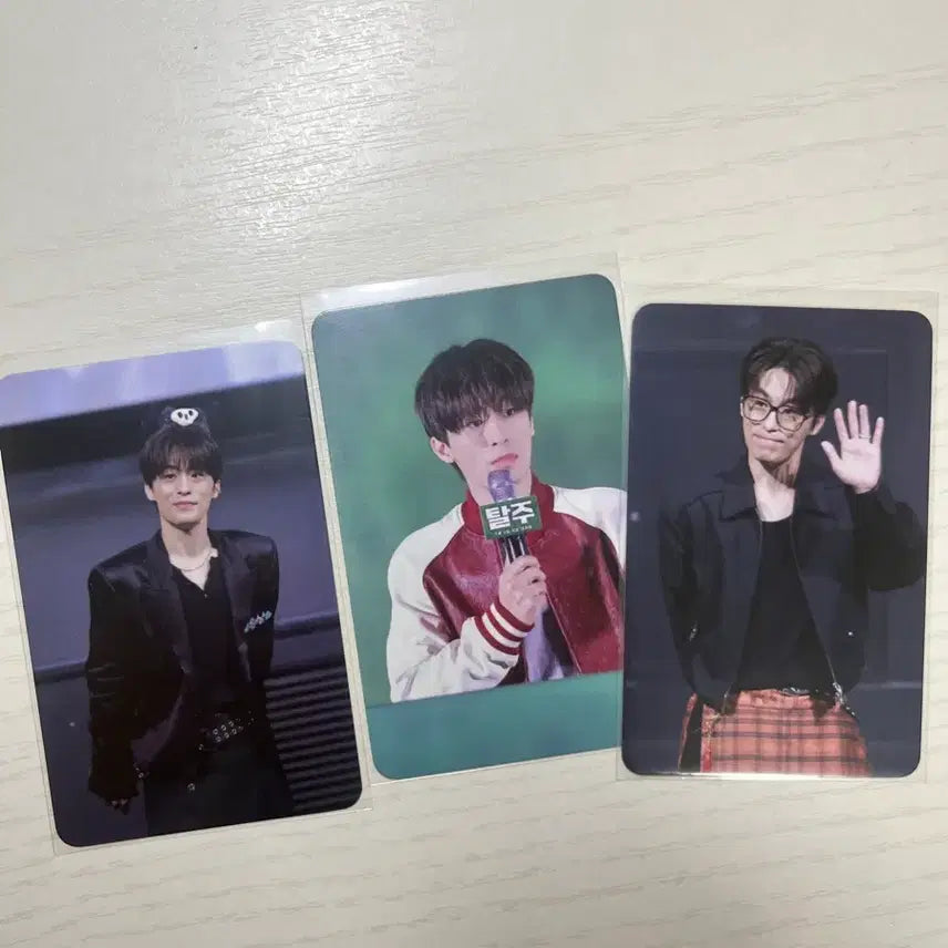 [BUNJANG] Goo Kyo-hwan Unofficial Reflective Slogan Set / 구교환 비공식 반사 슬로건 양도합니다