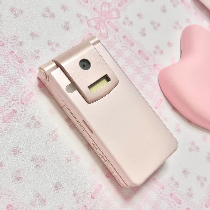 [BUNJANG] Near-Mint Condition Working Flip Phone (Sawako) / (작동O)너에게닿기를 사와코폰 폴더폰