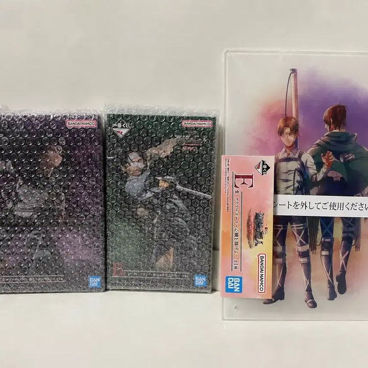 [BUNJANG] Attack on Titan Levi B Prize, Hange C Prize, E Prize Acrylic Stand (Sealed) / (미개봉)진격의 거인 리바이 B상 한지 C상 아크릴 E상