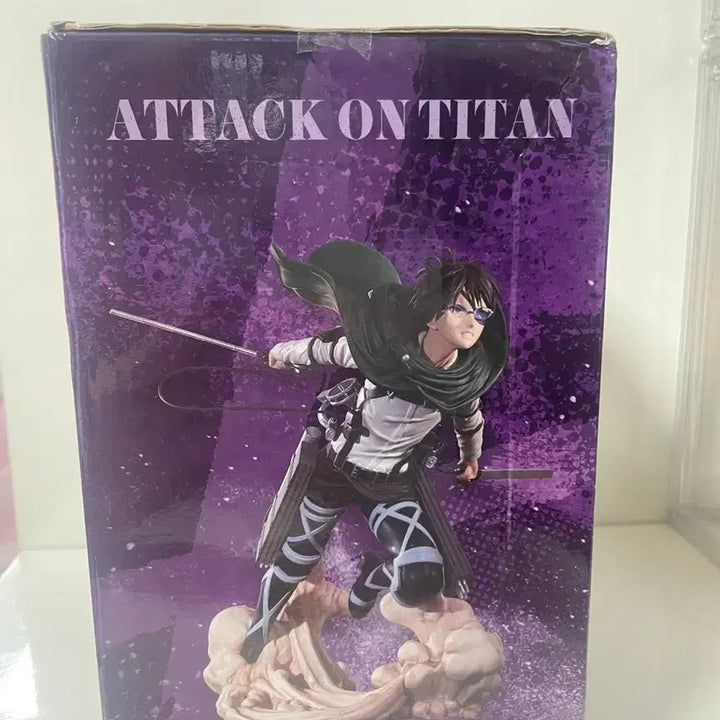 [BUNJANG] Attack on Titan Levi B Prize, Hange C Prize, E Prize Acrylic Stand (Sealed) / (미개봉)진격의 거인 리바이 B상 한지 C상 아크릴 E상