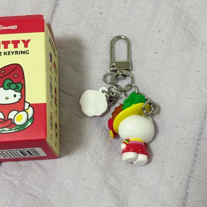 [BUNJANG] Hello Kitty Jeonju Bibimbap Region Keyring / 올리브영 텐바이텐 헬로키티 지역 키링 전주 비빔밥