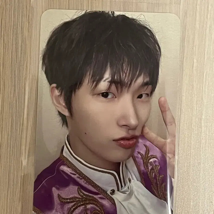 [BUNJANG] ATEEZ QteeZ Mingi Photocard / 에이티즈 큐스티즈 큐티즈 민기 포카