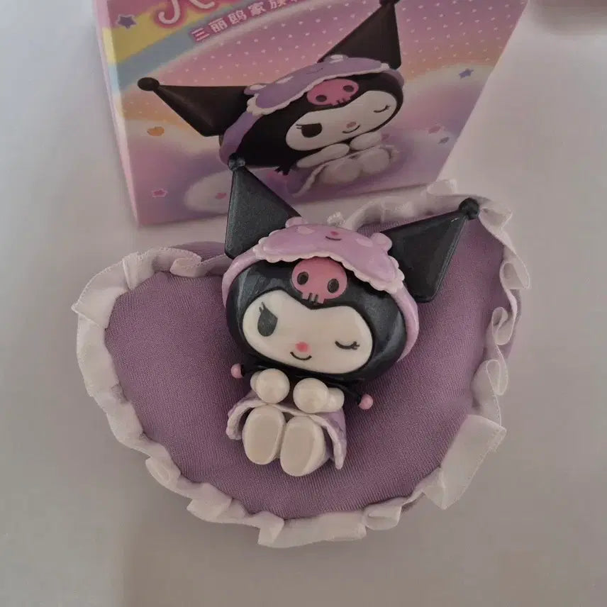 [BUNJANG] Kuromi Scented Mouse Wrist Cushion Figure / 쿠로미 향기나는 마우스 손목쿠션 피규어