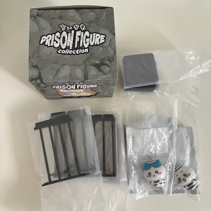 [BUNJANG] Cheekawa Hachiware Prison Figure / 먼작귀 감옥 프리즌 피규어 치이카와 하치와레