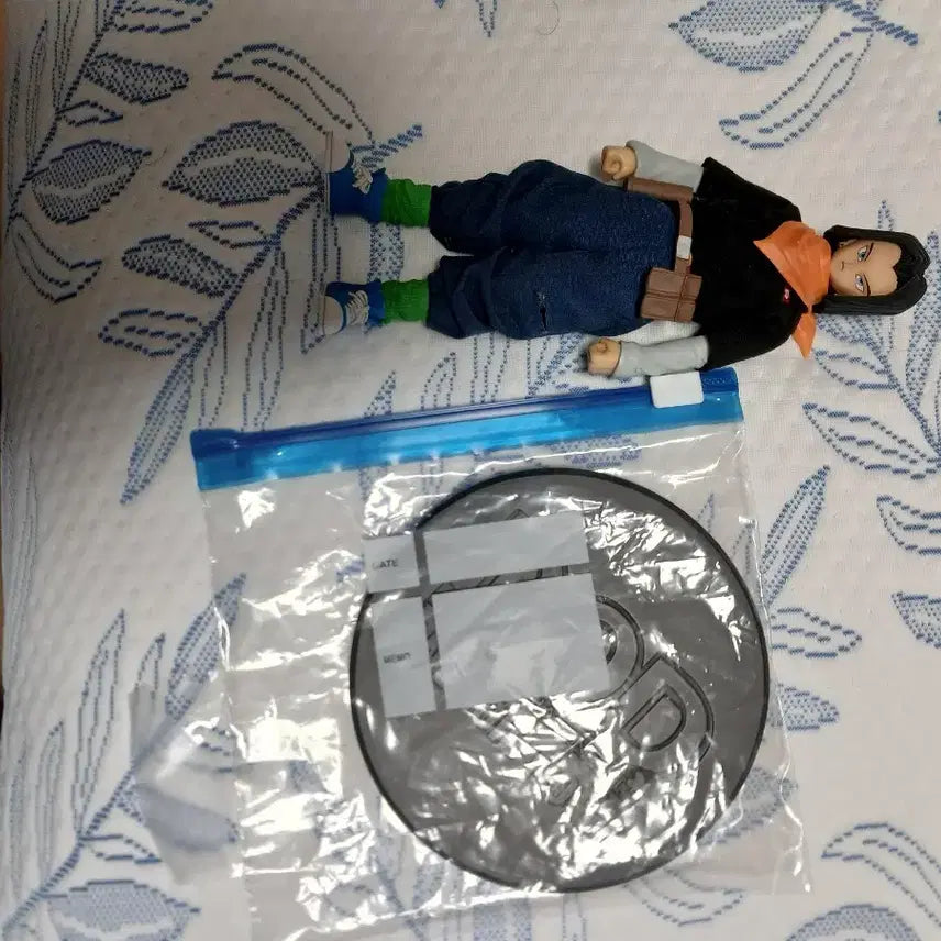 [BUNJANG] Dragon Ball Z Android 17, Android 18, Cell &amp; Trunks Action Figures Set / dod인조인간3종+트랭크스
