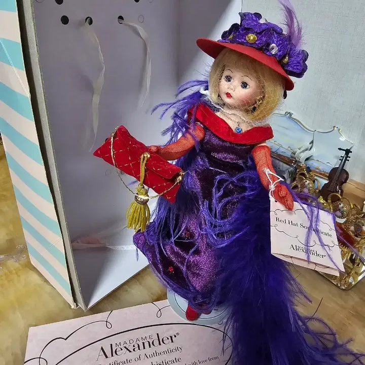 [BUNJANG] Madame Alexander Sophisticated Doll / 마담 알렉산더 소피스티 케이티드 인형