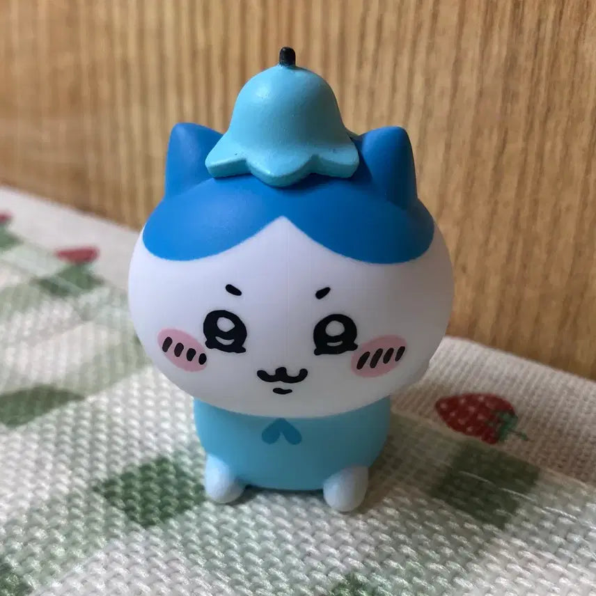 [BUNJANG] Chiikawa Interior Fairy Sofubi Figure (Hachiwara) / 치이카와 인테리어 요정 소프비 피규어 (하치와레)