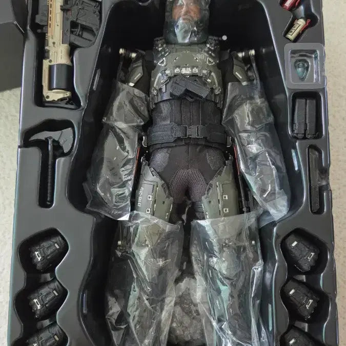 [BUNJANG] Hot Toys 1/6 Johnson Figure (Future Combat) / 핫토이 명일전기 (미래전투) 1/6 존슨 개봉확인품