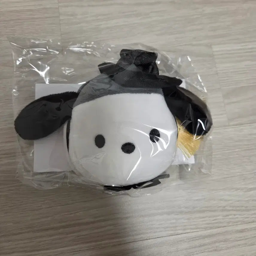 [BUNJANG] Sanrio Pochacco Plush Pouch Keyring (Ediya) / 현물) 이디야 산리오 인형 파우치 키링 포차코