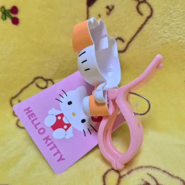 [BUNJANG] Sanrio Hello Kitty Orange Clothes Pins Curtain Clips Decor Set / 산리오 헬로키티 오렌지색 빨래집게 커튼집게 장식