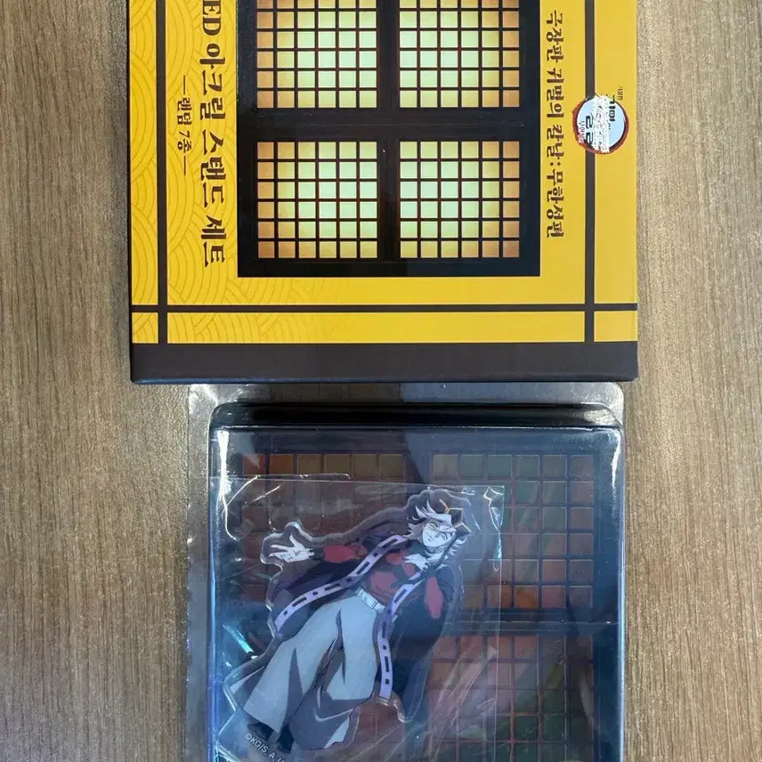 [BUNJANG] Demon Slayer Doma LED Acrylic Stand / 맘스터치 귀칼 콜라보 도우마 led 아크릴 스탠드 판매