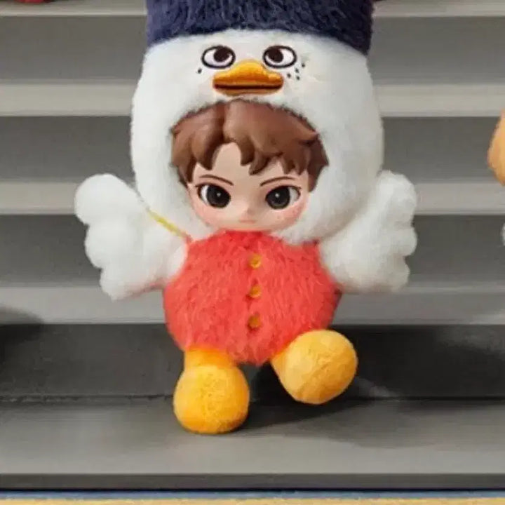 [BUNJANG] POP MART RIIZE Sohee Fluffy Club Doll Keychain / 팝마트 RIIZE 라이즈 소희 인형키링