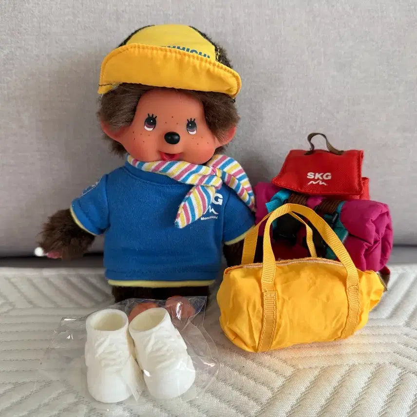 [BUNJANG] Camping Monchhichi Doll / 캠핑 몬치치 보냅니다
