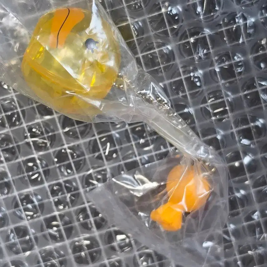 [BUNJANG] Bleach Classic Keychain Figure Strap / [새상품] 블리치 콘 고전 키링 피규어 스트랩