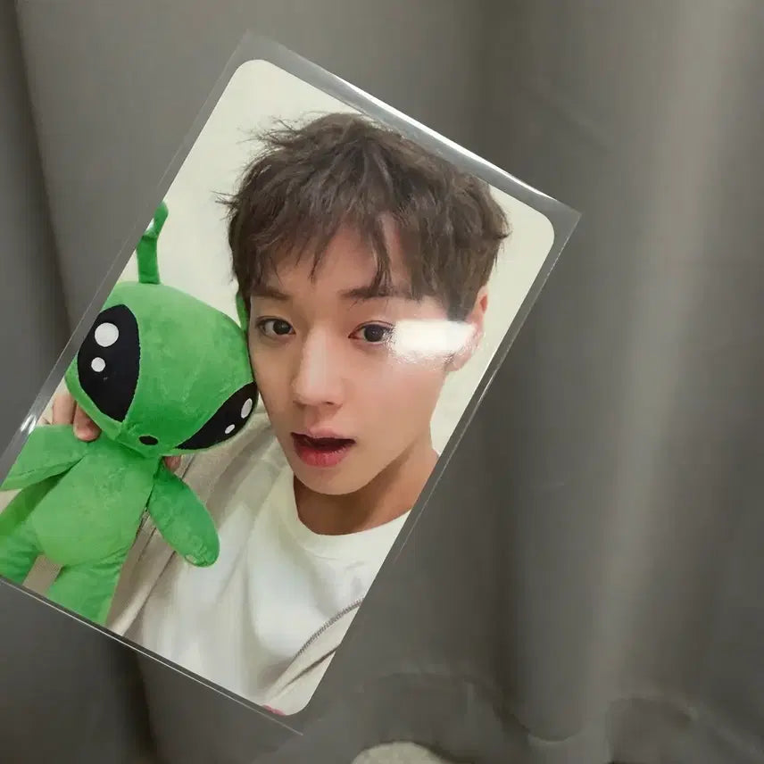 [BUNJANG] Park Ji Hoon Alien Photocard / 박지훈 왹져 포카 포토카드
