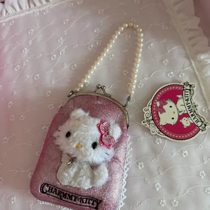 [BUNJANG] Classic Charmmy Kitty Pearl Gamaguchi Bag / 고전 챠미 키티 가마구치 진주 가방