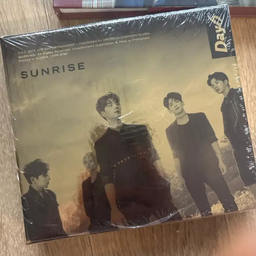[BUNJANG] Day6 Sunrise Remember Us Album (Sealed) / 데이식스 미개봉반 팝니다
