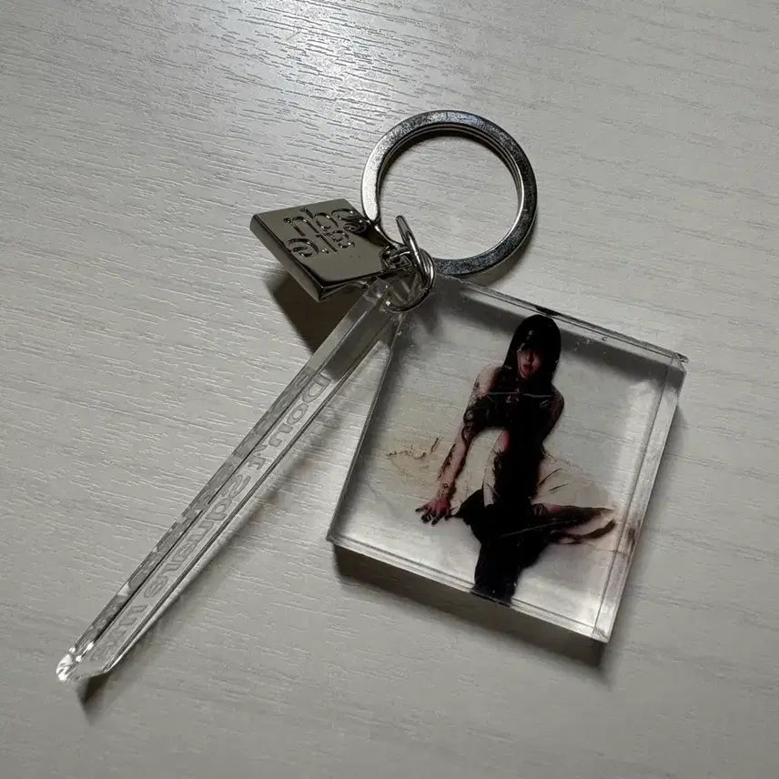 [BUNJANG] Yerin Baek Square Keychain / 백예린 스퀘어 키링