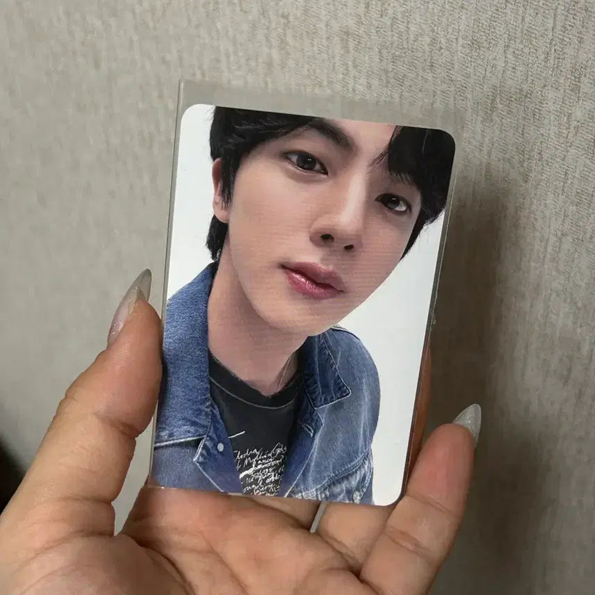 [BUNJANG] Seokjin Concert Gift Raincoat &amp; Towel Bundle Set (Unsealed) / 런석진 콘서트 기프트 역조공 포카 포함