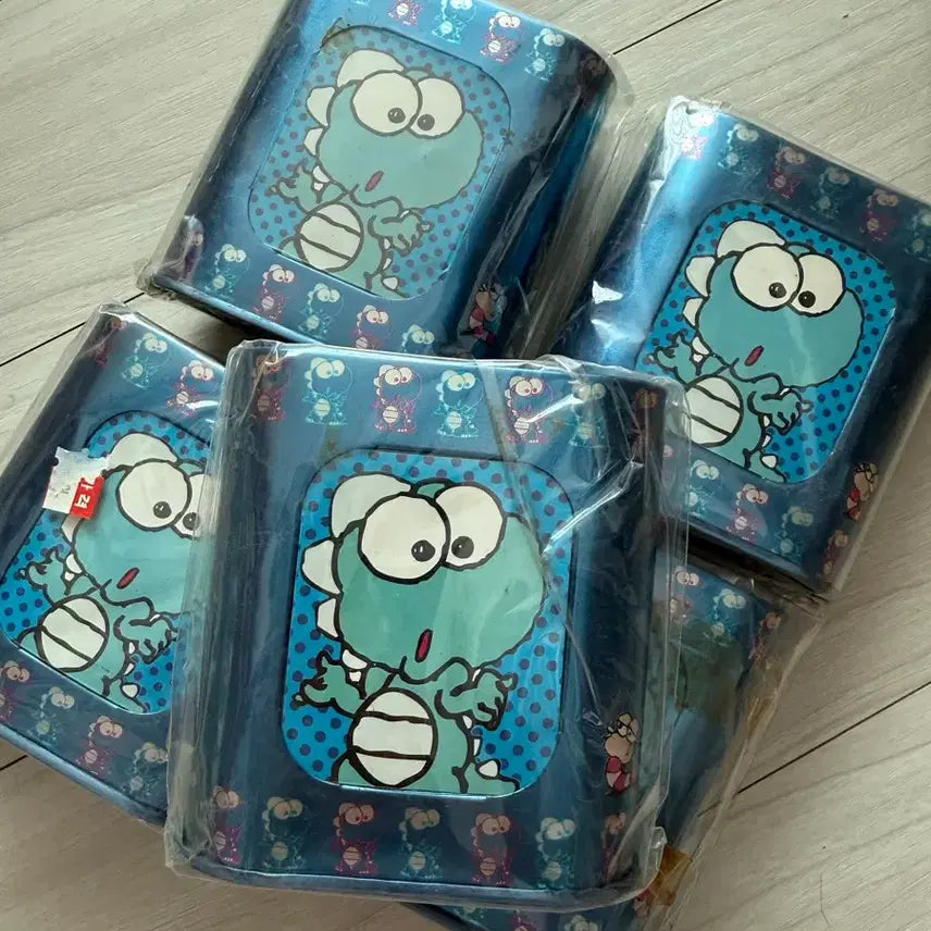 [BUNJANG] Kkomadore Hello Dino Pencil Pen Holder Tin Case / 고전 문구 꼬마또래 헬로디노 펜 연필 철제 틴 꽂이