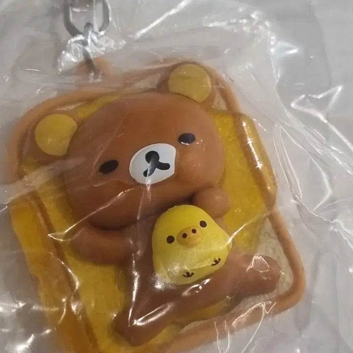 [BUNJANG] CGV Rilakkuma Bread Secret Yellow Bird Keyring Figure / cgv 리락쿠마 식빵 키링 히든 시크릿 키이로이토리 키링 피규어