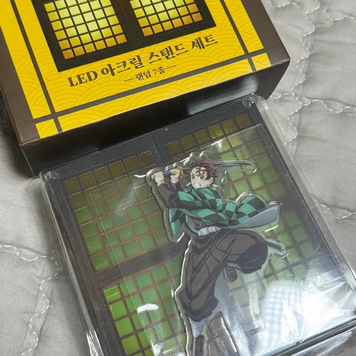 [BUNJANG] Demon Slayer Tanjiro Acrylic Stand Set / 귀멸의 칼날 아크릴 스탠드 세트 (탄지로)