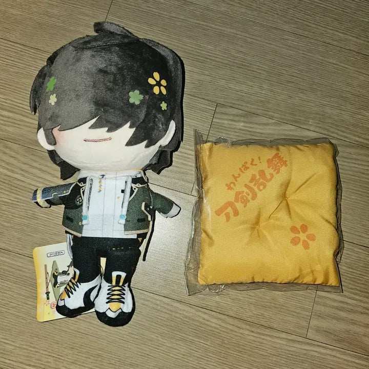 [BUNJANG] Touken Ranbu Kuwana Wanpaku Cushion Bundle Set / 도검난무 쿠와나 완파쿠 방석 일괄