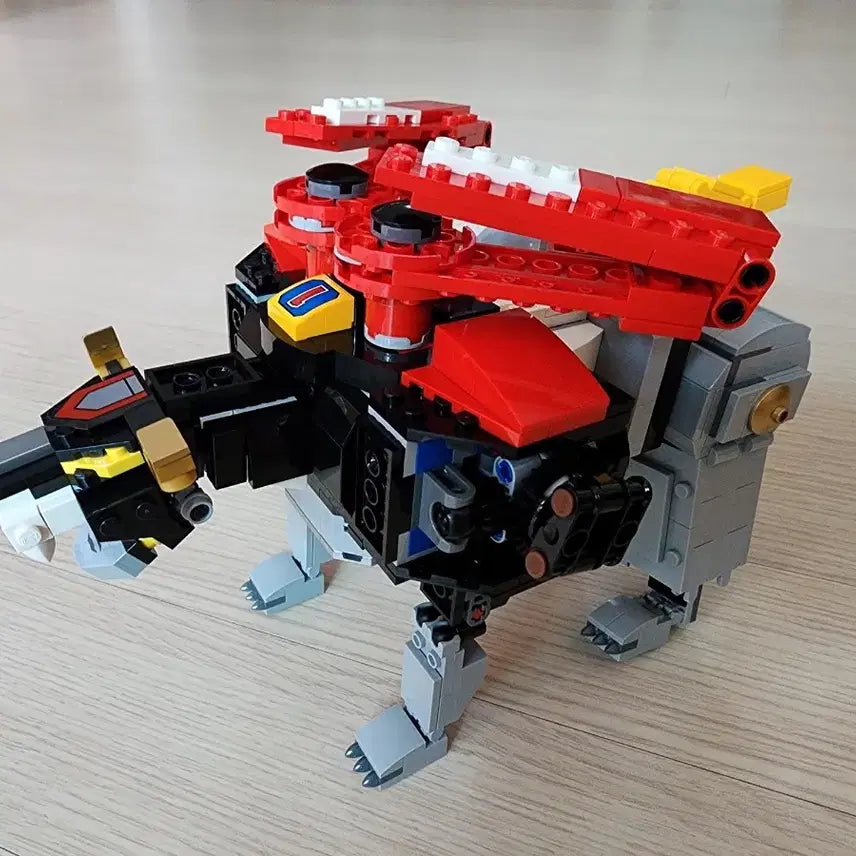 [BUNJANG] LEGO Ideas 21311 Voltron (Assembled, Authentic) / 레고 21311 볼트론(정품/조립품) 16만 판매합니다