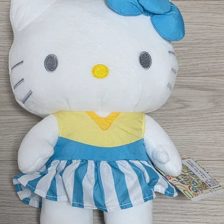[BUNJANG] Hello Kitty Yellow &amp; Blue Dress Doll / 헬로키티 인형 노랑 파랑 원피스