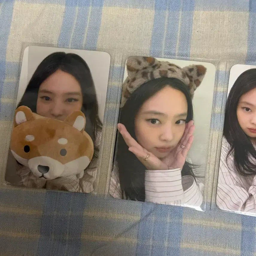 [BUNJANG] BLACKPINK JENNIE RUBY Jump Up Weverse POB Photocard Bundle Set / 제니 JENNIE RUBY 공식 포카 4장 일괄 점프업 위버스 특전