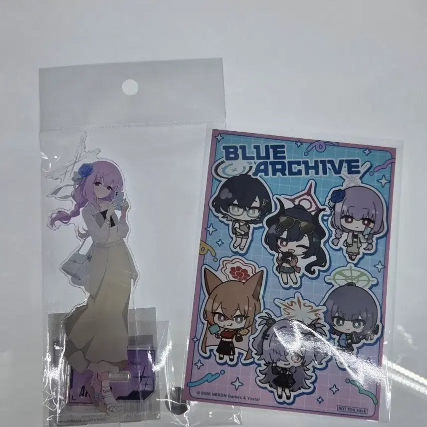 [BUNJANG] Blue Archive Bic Camera Collaboration Atsuko Acrylic Stand Special Postcard / 블루아카이브 빅카메라 콜라보 아츠코 아크릴스탠드 특전엽서