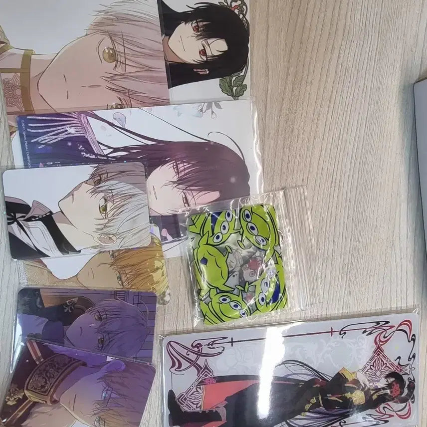 [BUNJANG] Suddenly I Became a Princess Merchandise Bundle Set / 어느날 공주가 되어버렸다 굿즈 일괄 판매