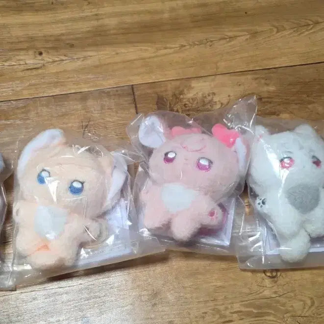 [BUNJANG] Plaeve Fluffy Plush Doll (with POB) / [플레이브 비공굿 인형] 플러피 플브 (특전포함)